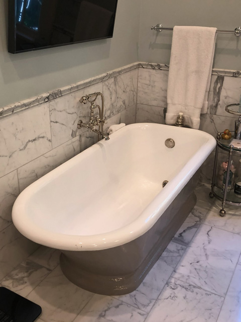 Giusto Construction Bathrooms